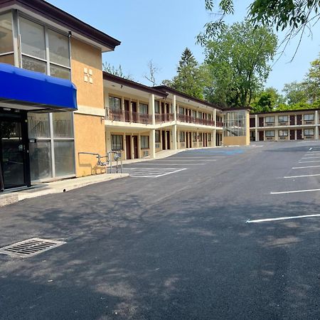 Executive Inn Schenectady Downtown Exterior photo