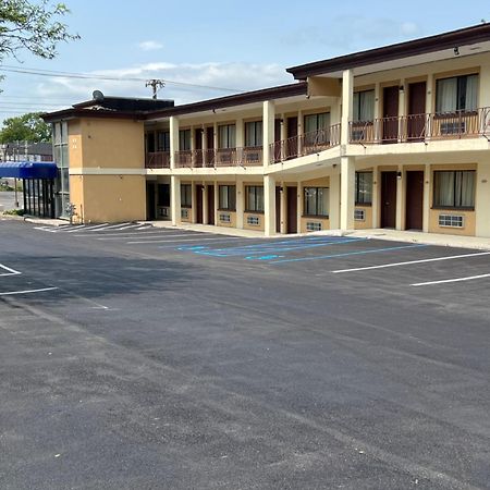 Executive Inn Schenectady Downtown Exterior photo